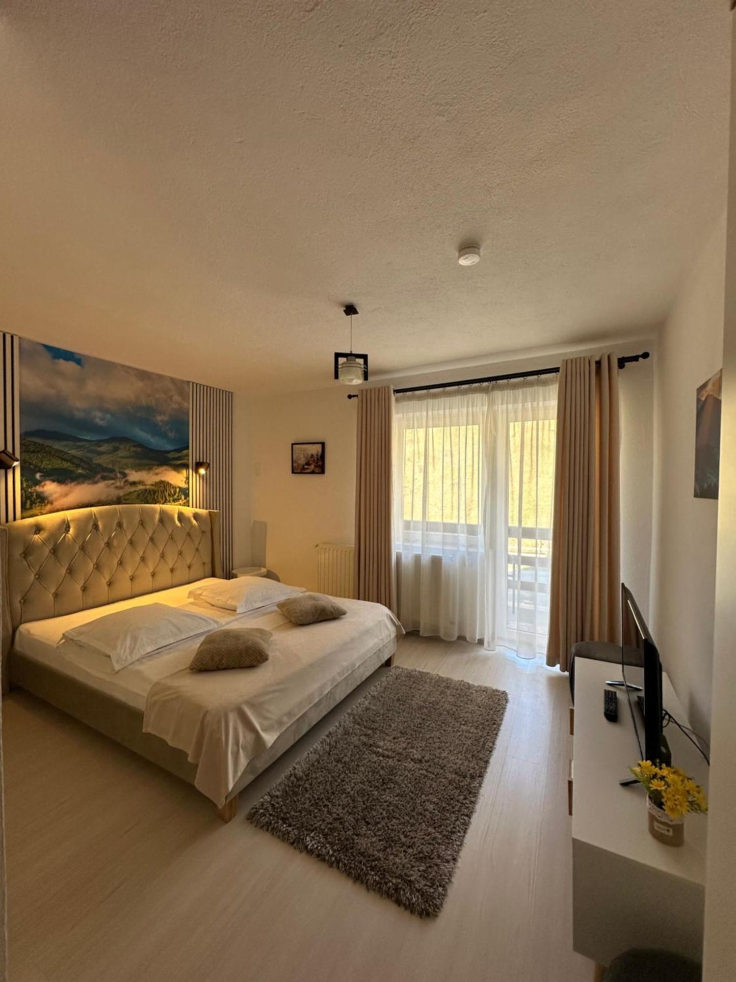 Casuta De Langa Izvor Hotel Moeciu De Sus Ngoại thất bức ảnh
